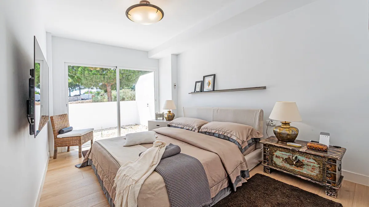 75cb547f-497e-49b6-9c46-5abe6e6b440a