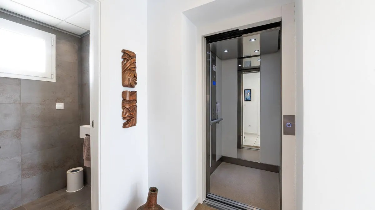 eccc2fda-fe55-4026-982a-8d6cd8bea576