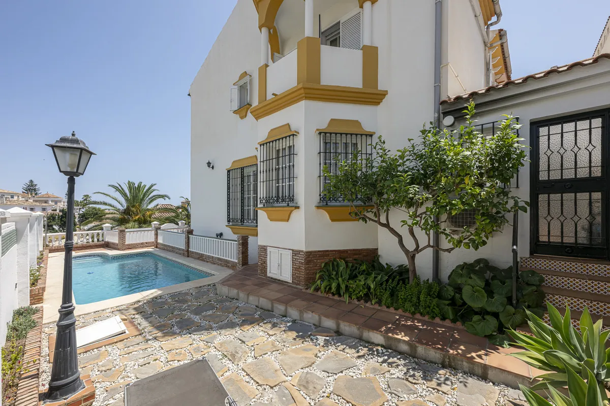 0717b088-3923-432c-b571-cac486a42172