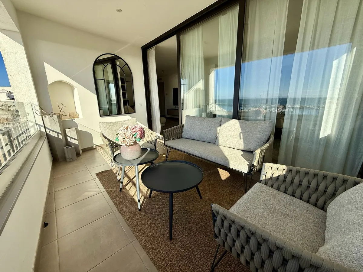 71422389-1c49-4542-9d8c-d5c5f74aa090