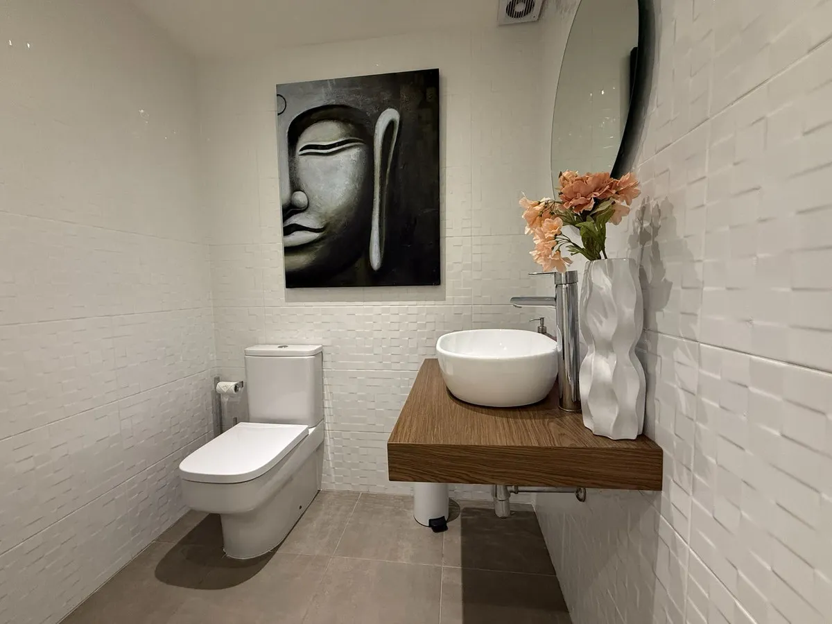 ab28b9cc-4c48-4147-9546-00a7a5c13184