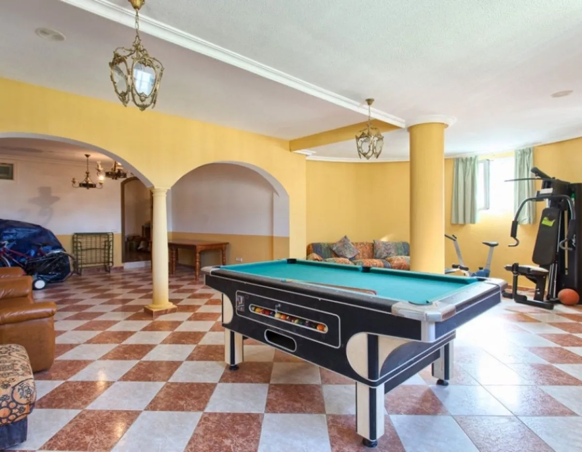 90a3afb0-46fb-4df8-8aae-352815067393