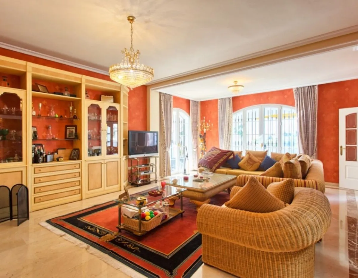 ab7d0311-f5c2-4fdd-8e0c-cabc66f64021