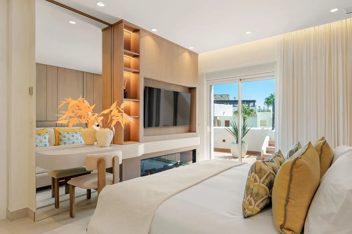 ec94ee52-75ae-4b9d-9751-9e2171e37d0a