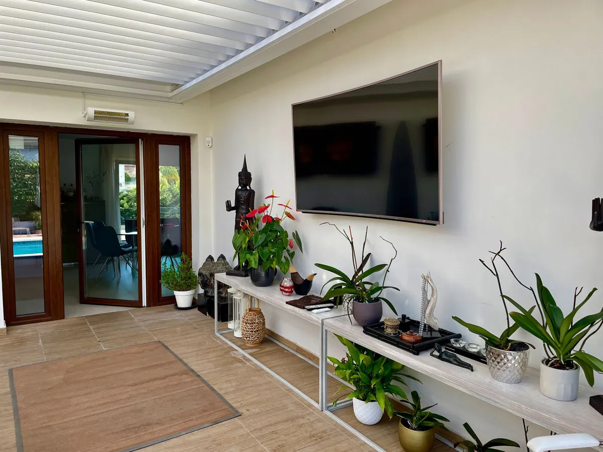 7cebf74b-9fd5-4d8a-bcad-ae72942223af