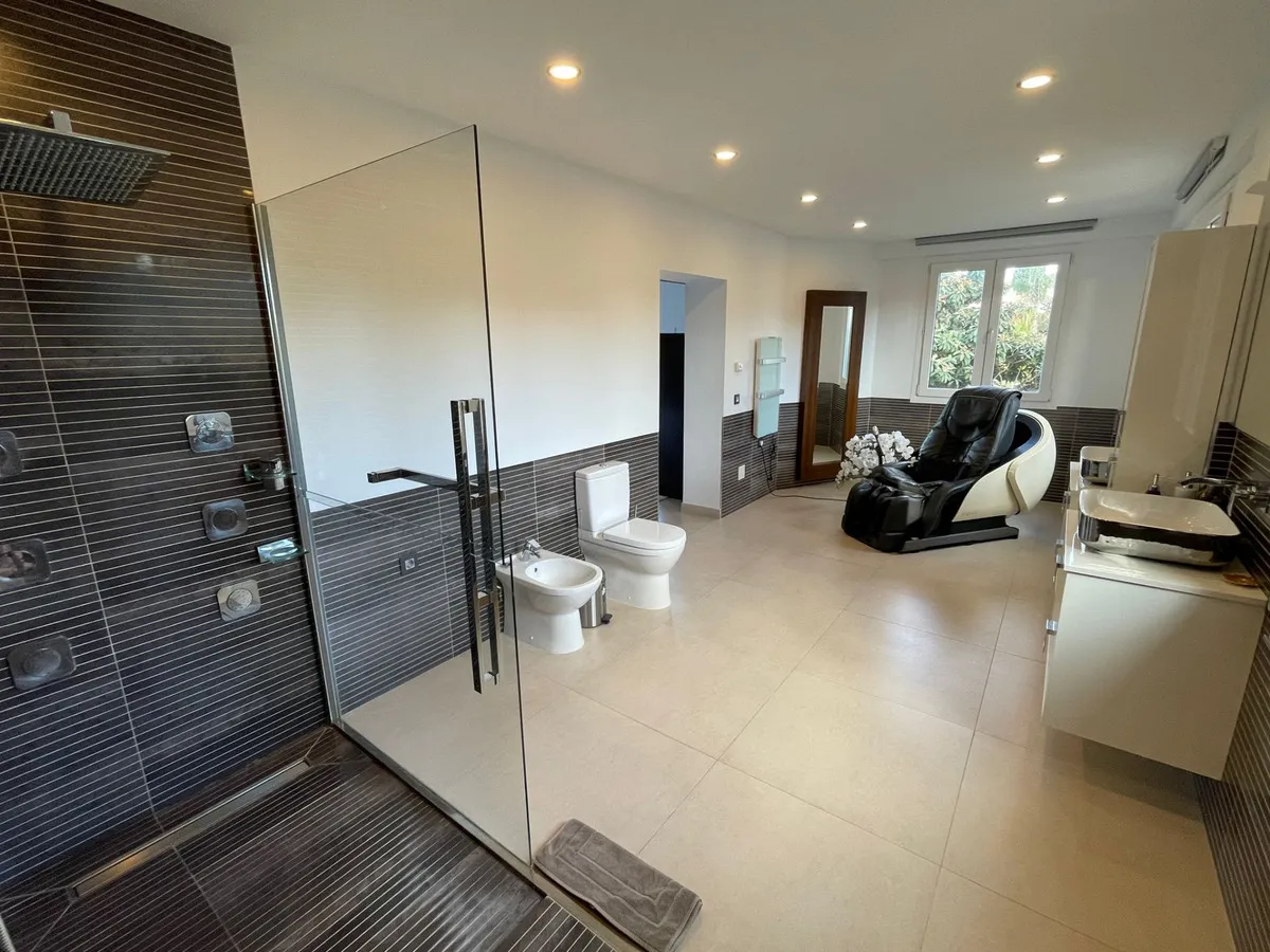 d71de8a5-52cd-4691-a229-936e37ff98c6