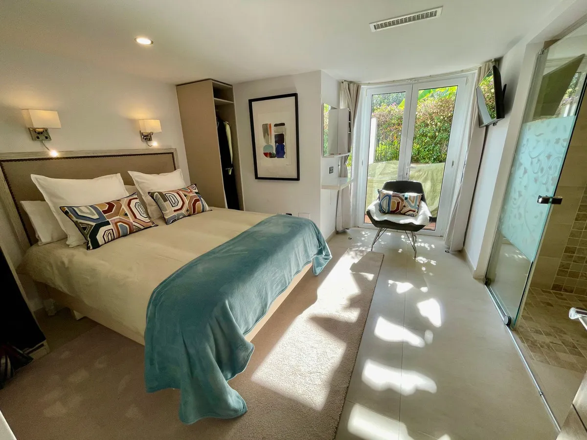 d7f97f9a-218b-44cb-b5a7-8c51d850bef2