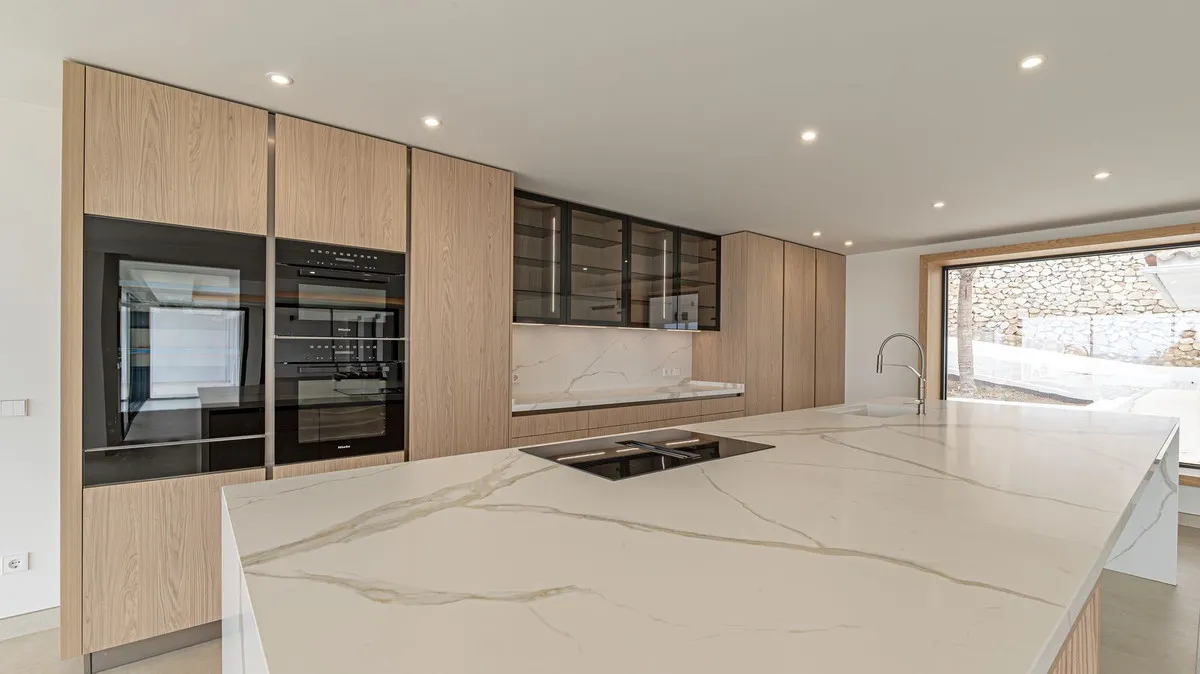 51dd3705-0d3f-43b9-9927-3dcd02987ddd