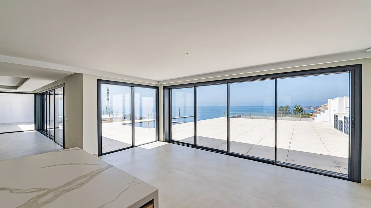 969f4087-13e4-4478-9576-a6762f1f43b8