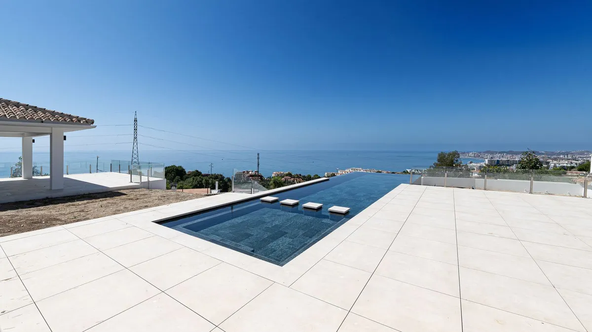 a6ffdc2b-36fe-401e-906c-dc5e4e0fcf6e