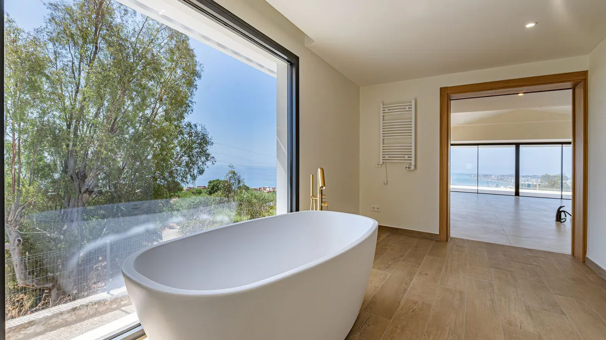 bbae4ca4-ced9-48fb-8b36-8b209740fa2c