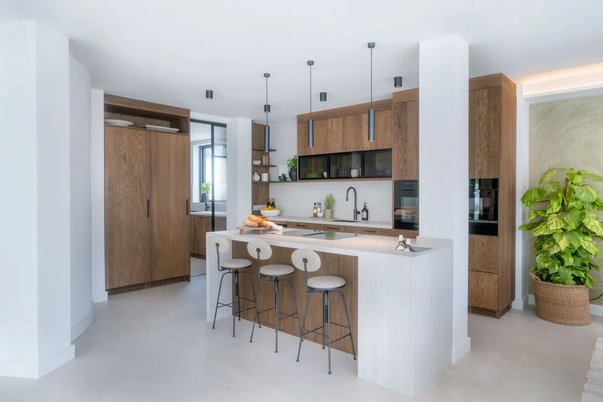 39a56af3-3d9c-48d5-9aed-dbc5eaffb943