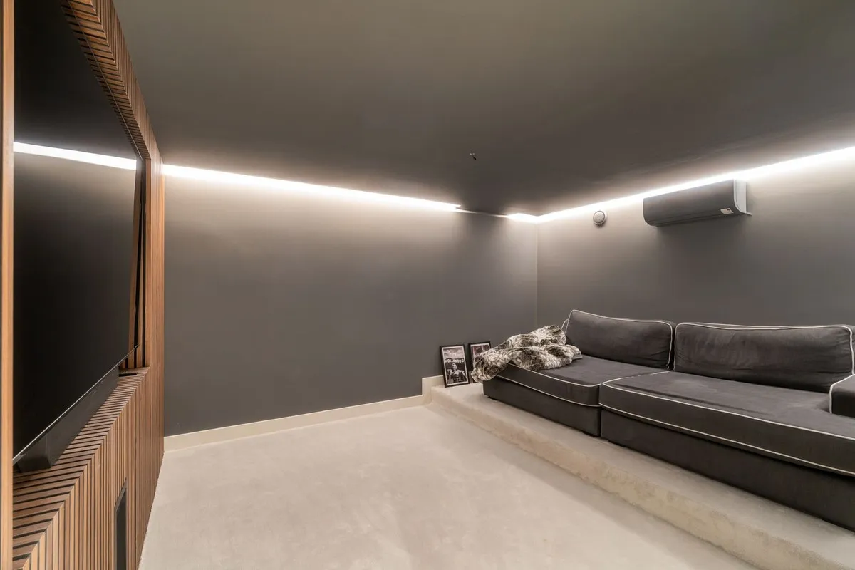 7569e0ec-2113-4afd-94d9-9ff1743213a6