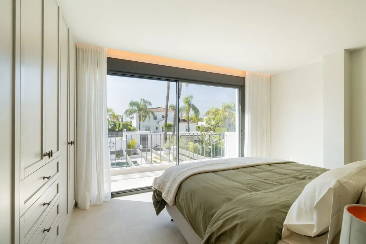 75a10717-0c70-4ebd-9248-af6d488fc646