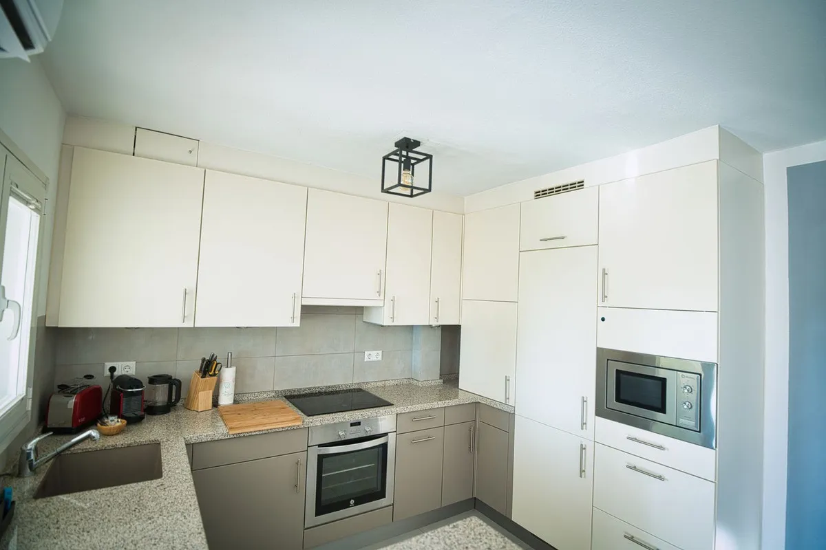 6c039161-cc0f-4ff2-abc6-4de869754b2c