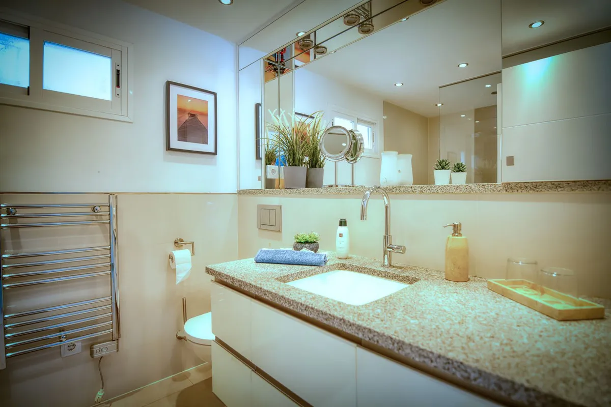 bfa6101b-e9f8-437a-9c0b-fe565361155e