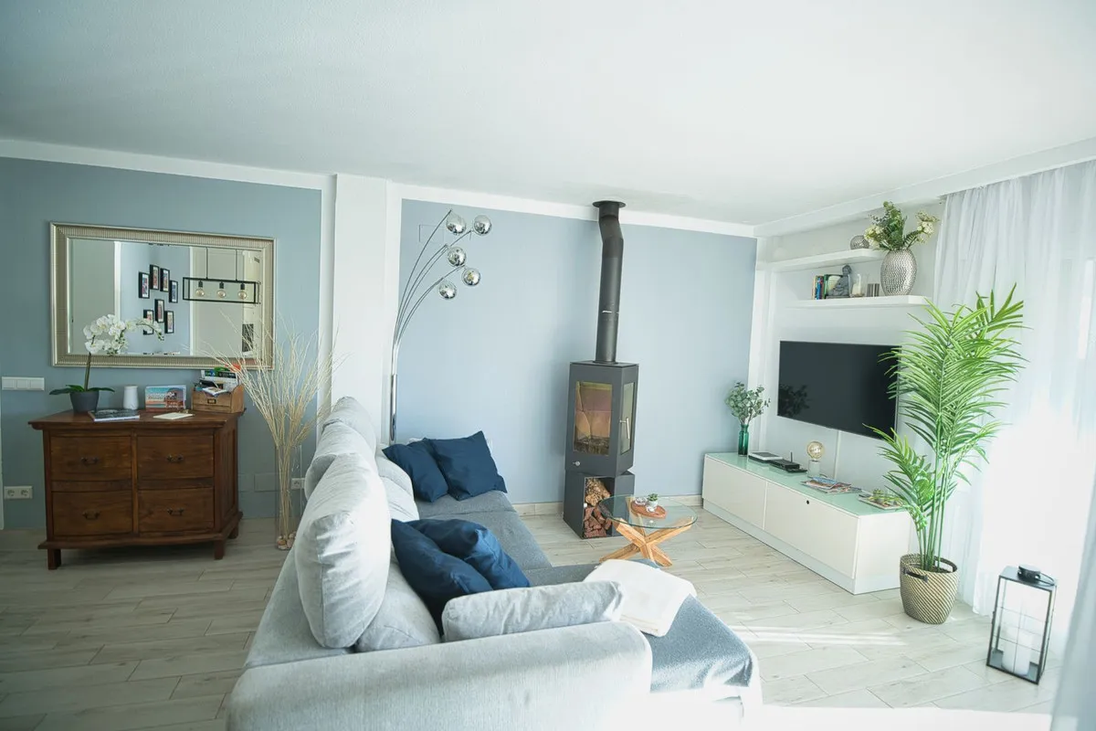 c4f0a45e-e313-456f-acc9-d2bc8dee2ccc