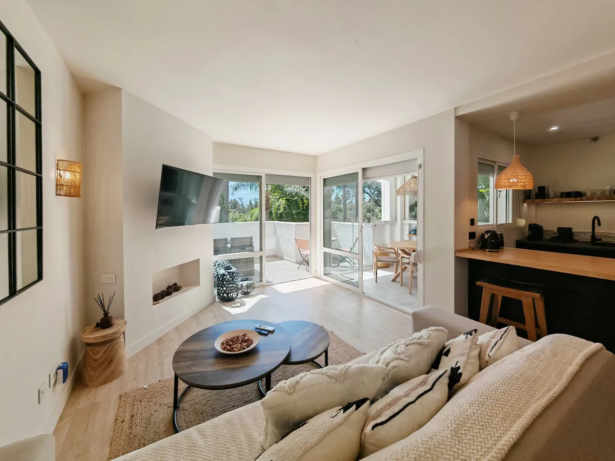 5b12cca0-2908-4bcc-8c41-d137444e7ae5