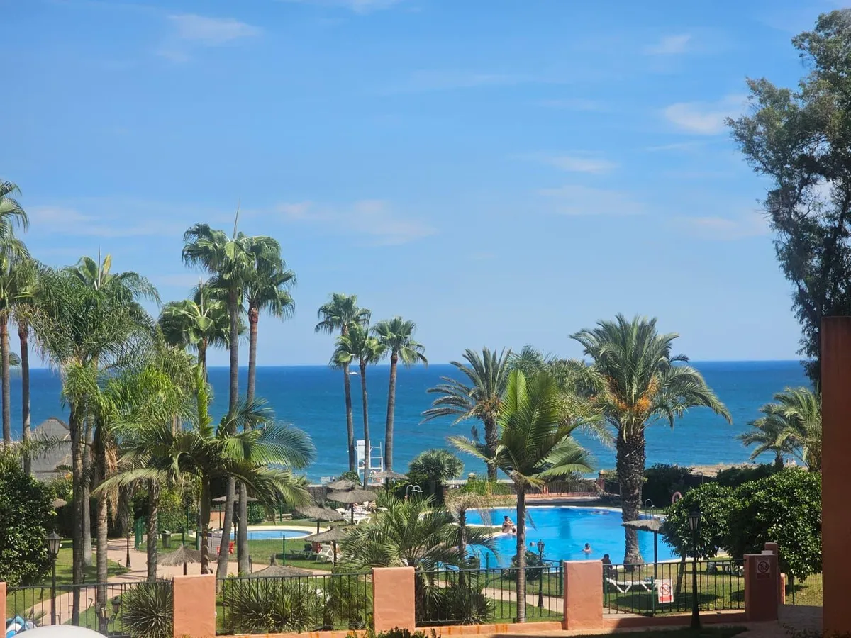 5ed3673e-896b-488f-b2d9-d9be085f621f