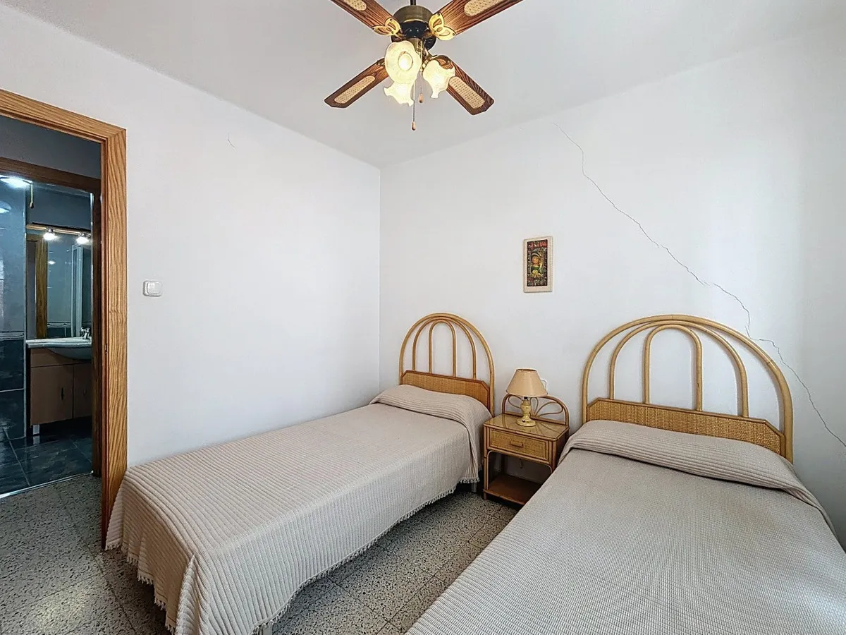 5ca918b6-fa53-4ad0-b6d7-be611dbe4a3a