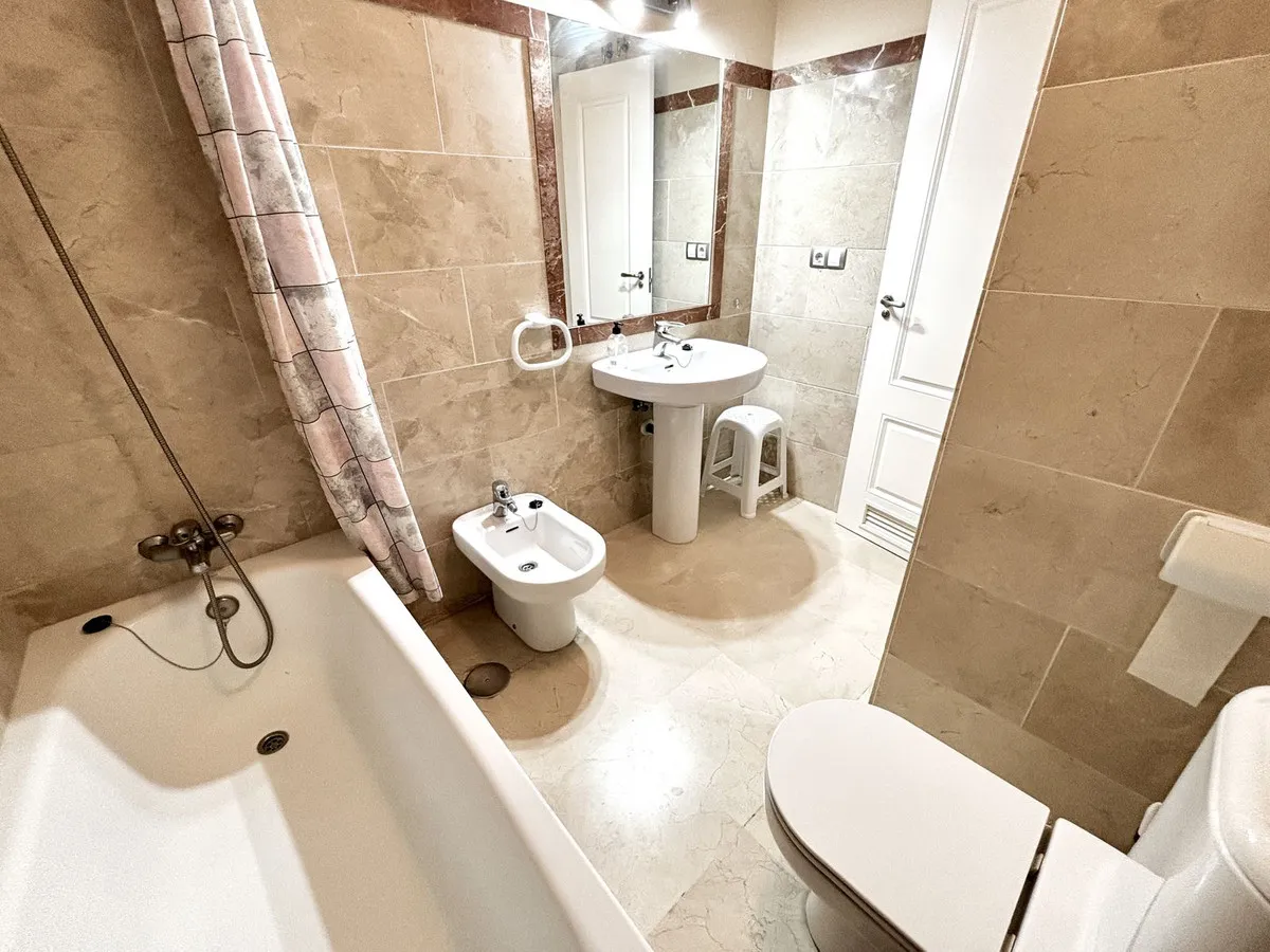 2208ff9b-ac2b-4a72-91b4-6e8070c75412