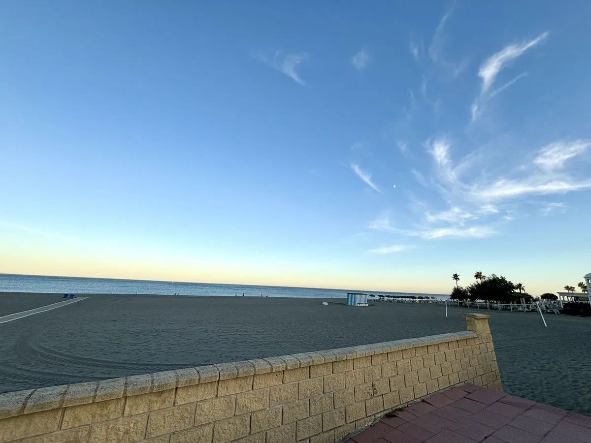 275d4806-874b-460c-95a0-befe5189446b