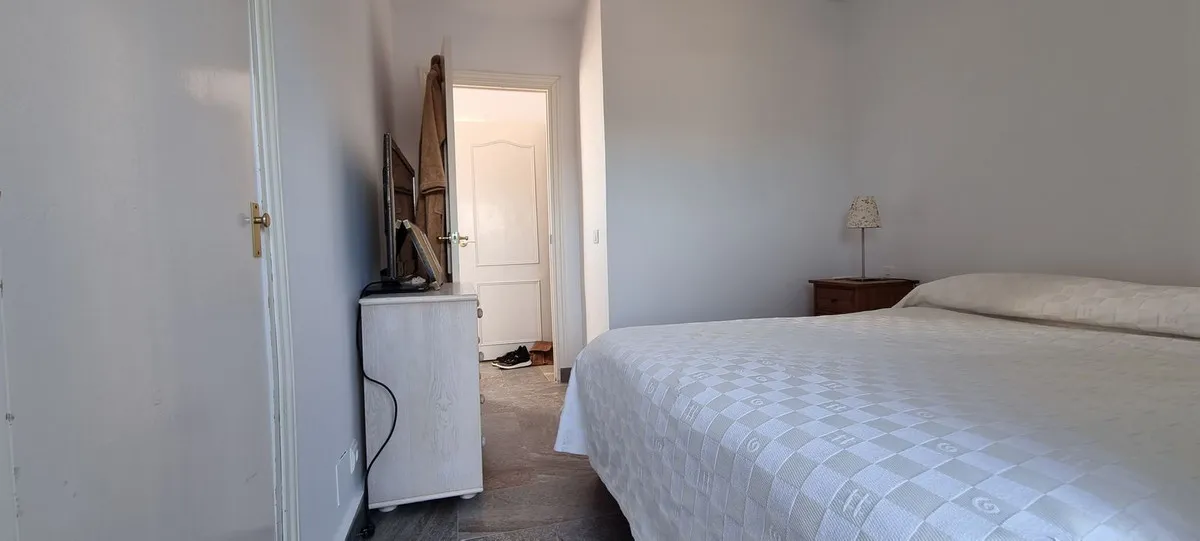 4a8873ab-7e47-4942-89bc-9ab53810d27b