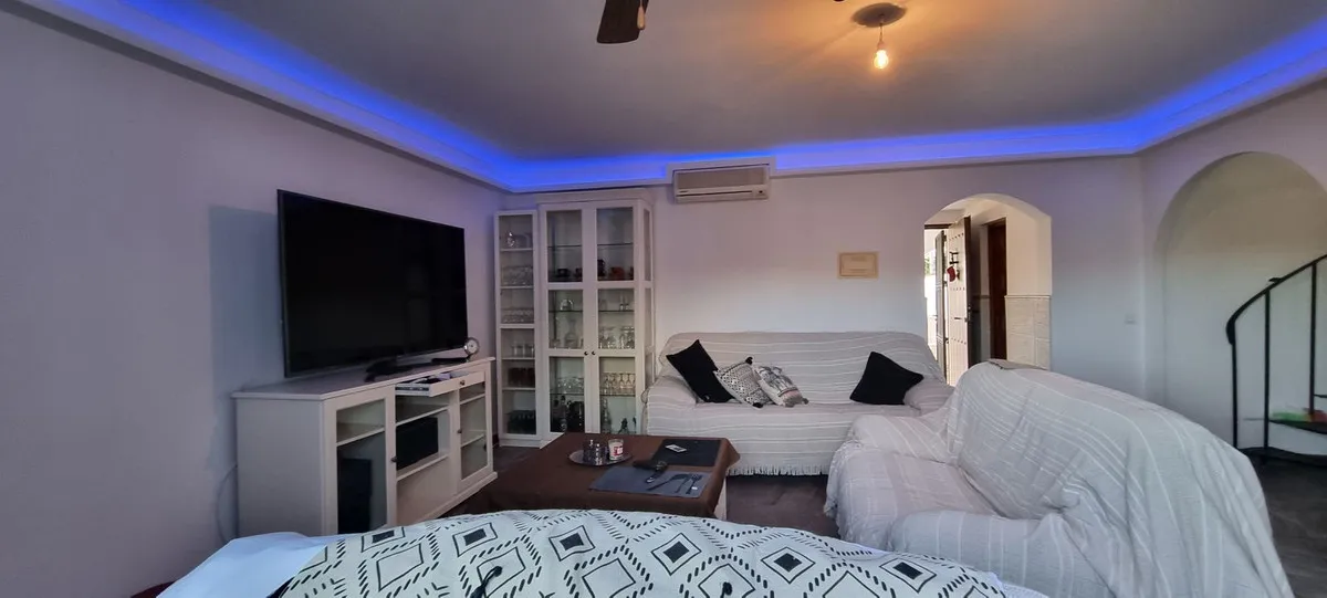 ce1b8d1e-f5bb-4c4a-97ba-6437c768f630