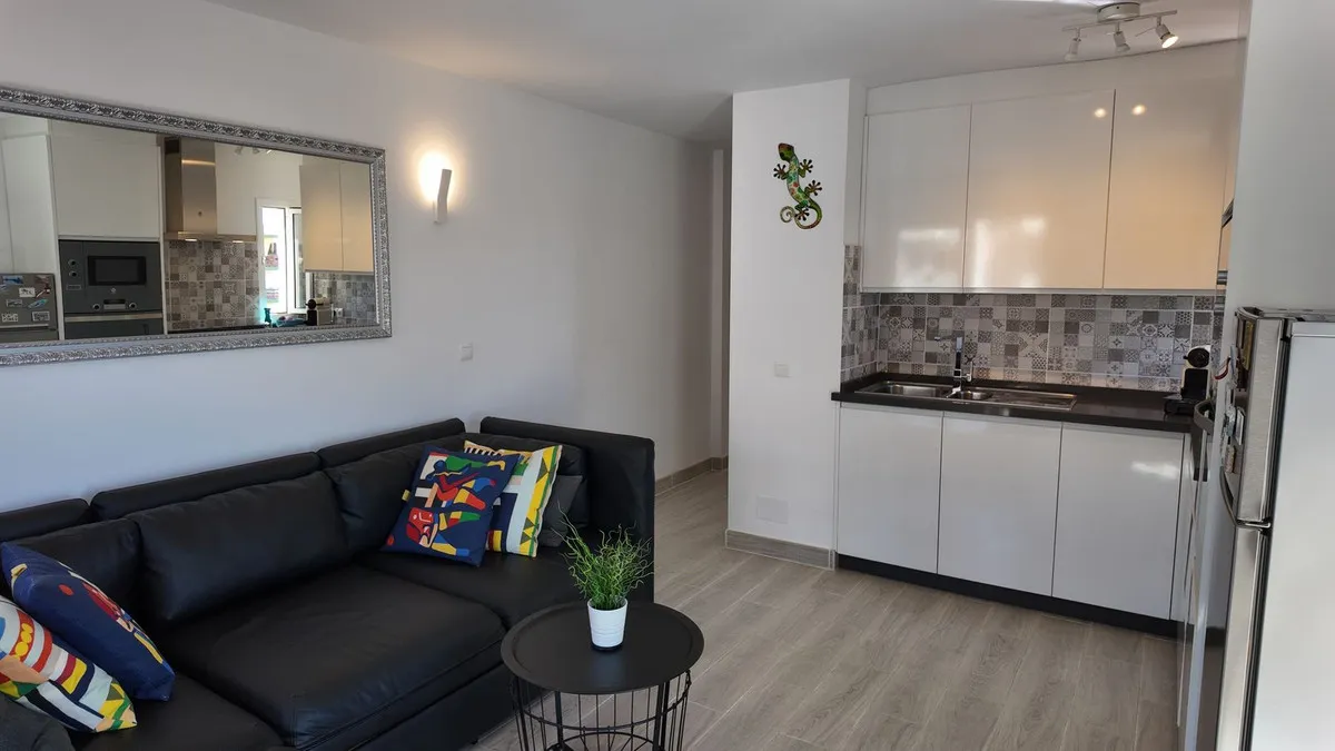 f1b88958-6949-426f-b3a6-029efd7d9263