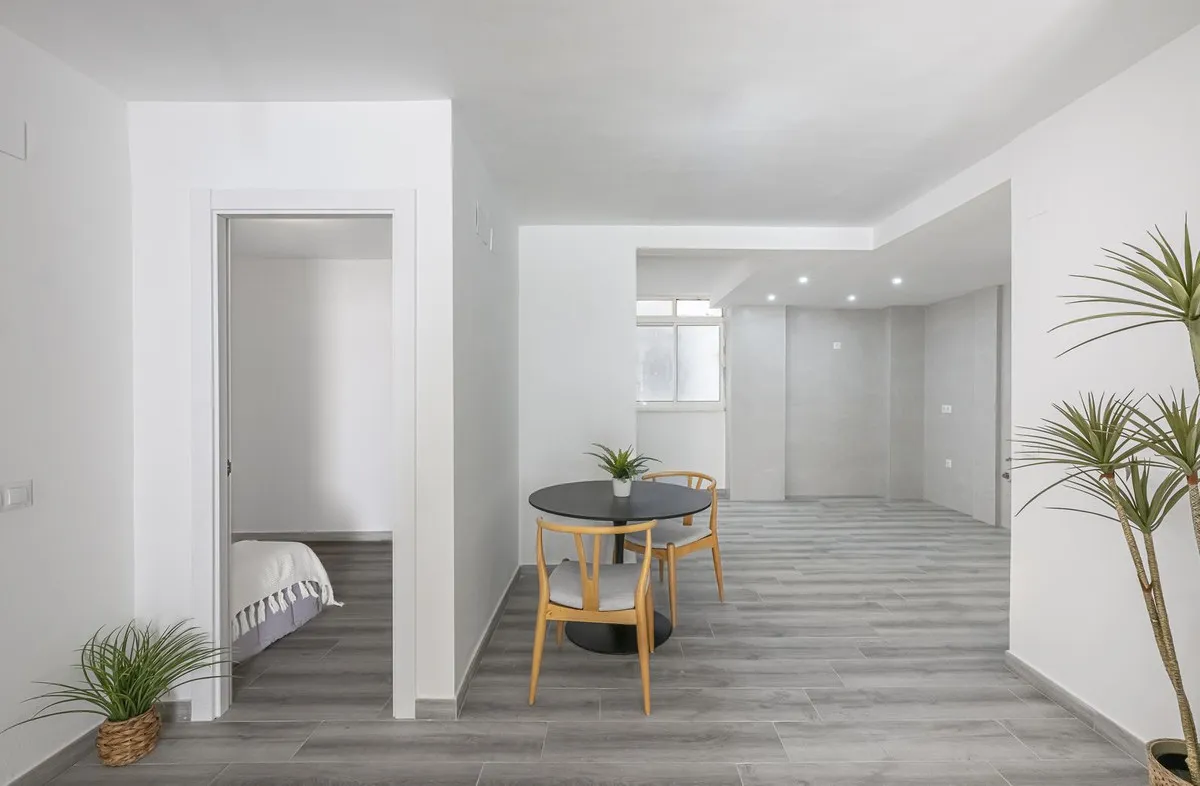 c4939c38-7dd4-4d23-a43f-e912a73a7d70