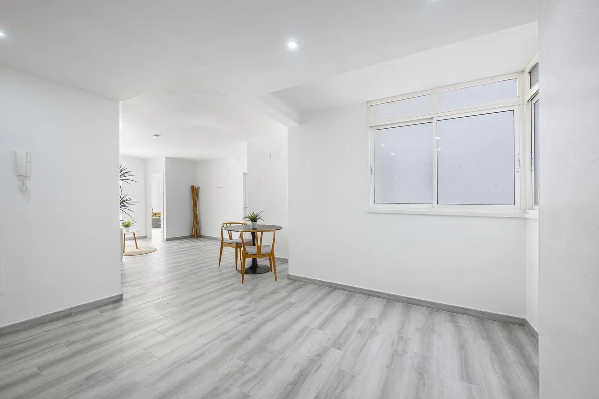 f2c4082f-9088-4cc6-8f69-0906d7c54906