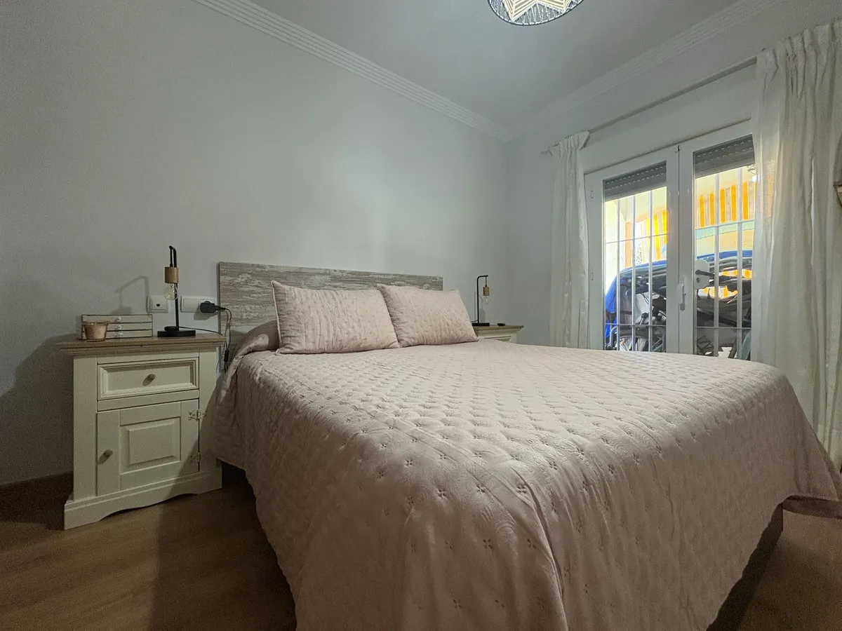 24fcdab2-dd11-4943-9270-25ea179b1b22