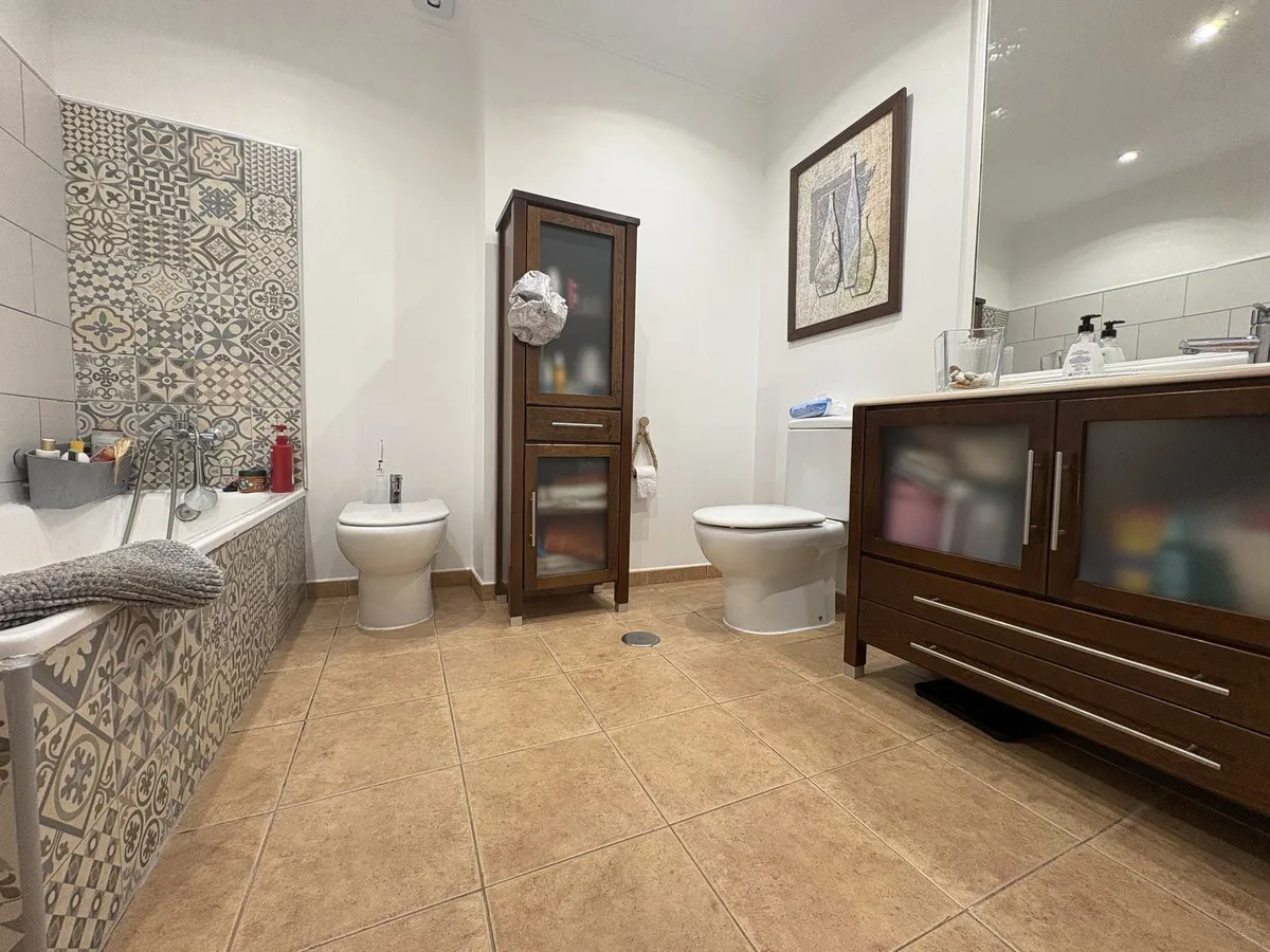 b59dc5d2-8746-48b0-96ff-129535fa55c1