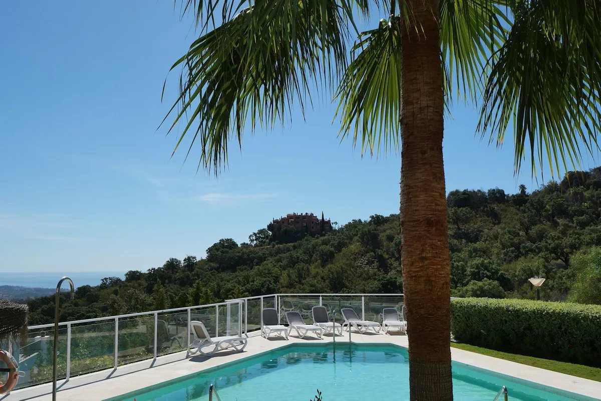 c9d8d4eb-ec9b-4735-be64-73a5c08a0035