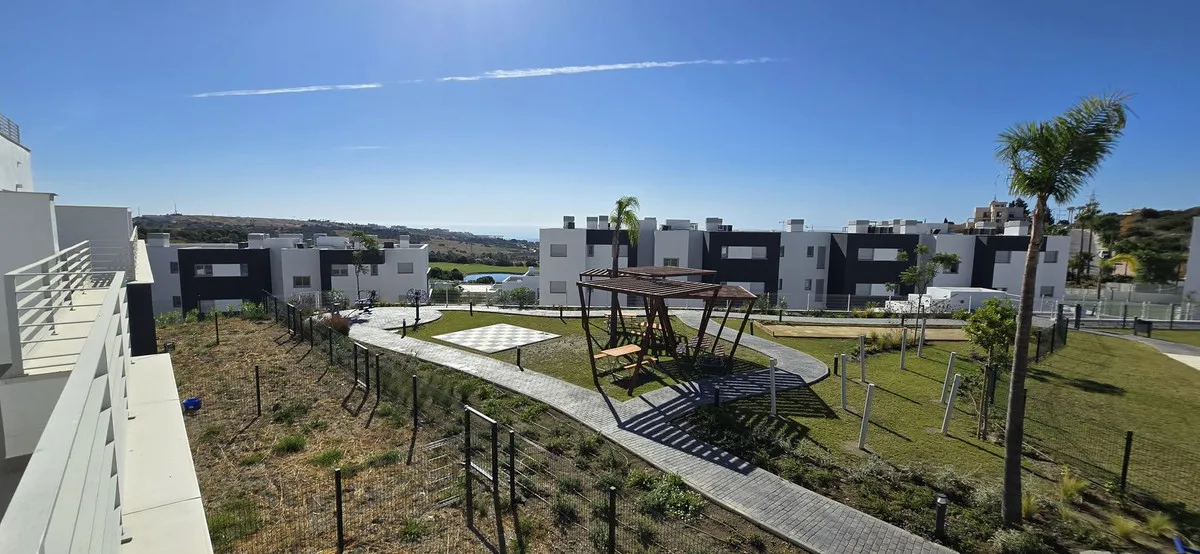 97c3010d-7263-4fca-b7f5-950b8c9883d1