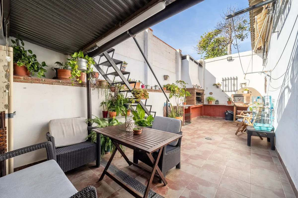 120e2fd9-5480-40b6-b8ca-df5cfd5f956f