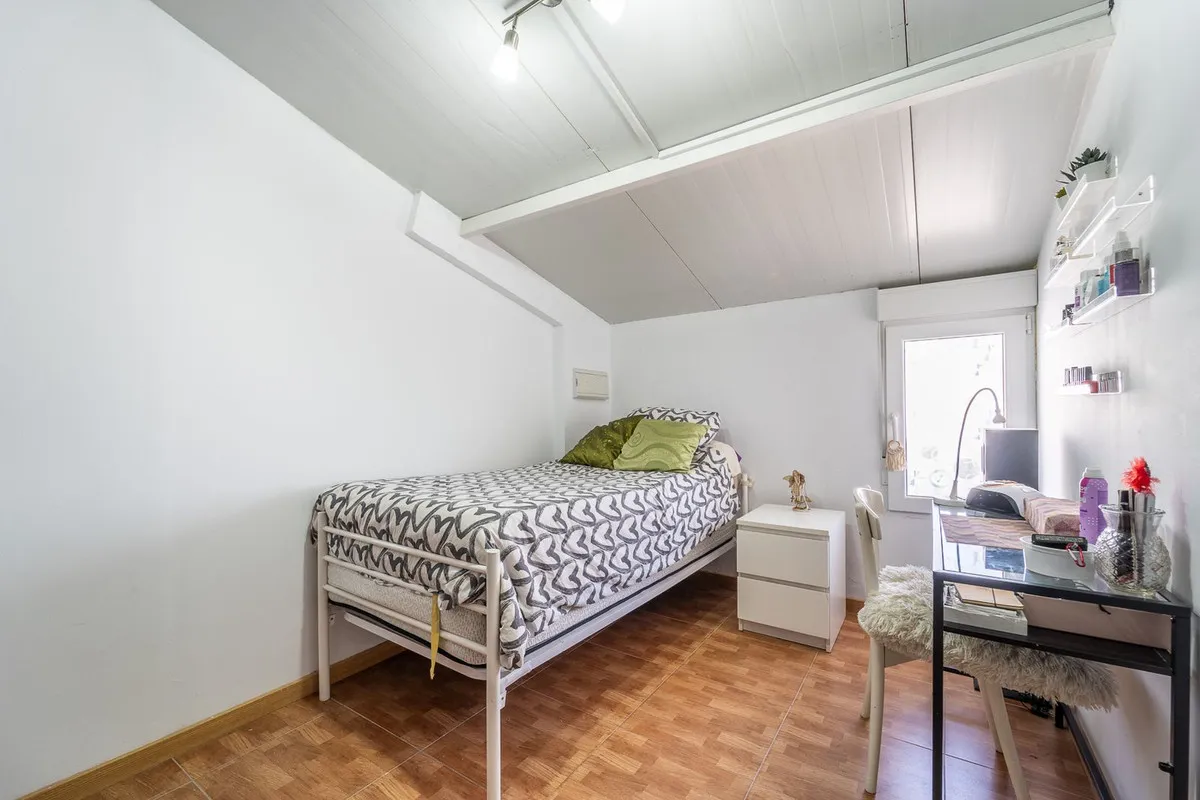 24fc5227-0a88-46ac-8d62-32502ddce9db