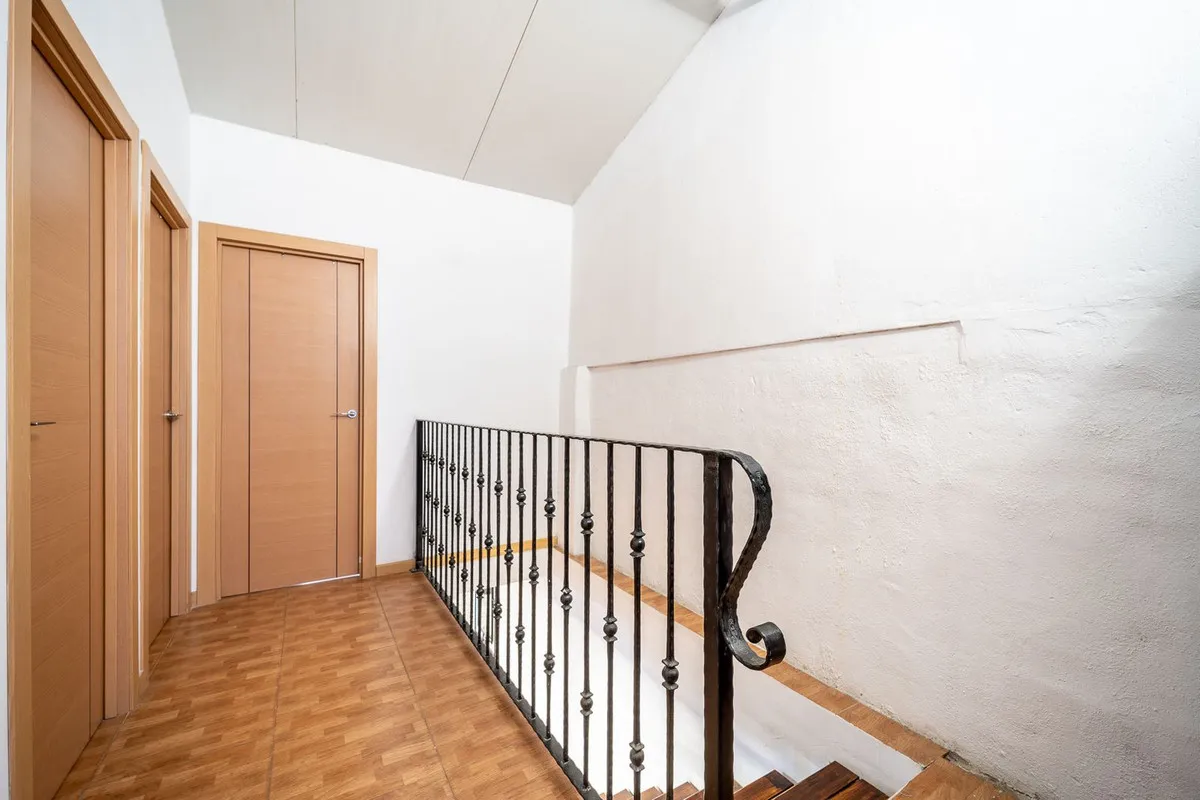 3c585cf9-f3a5-48ab-9e1e-5fdbdc069155