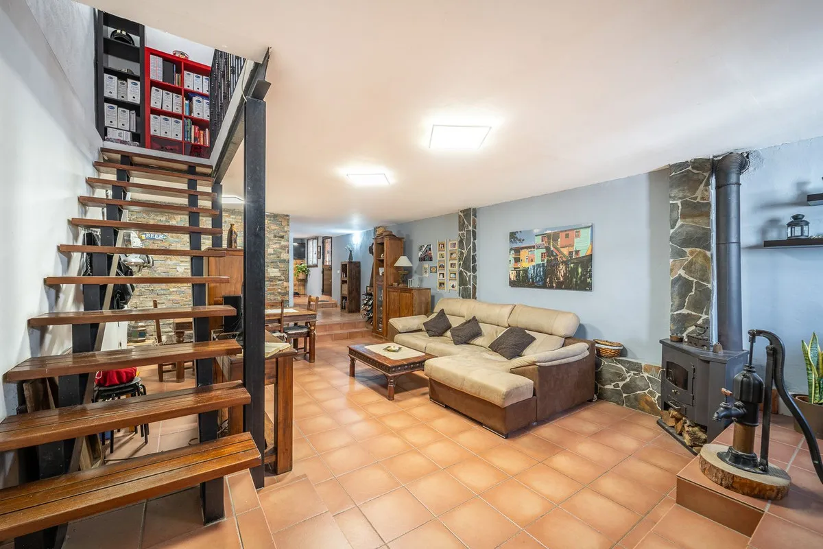 75eba7cf-edb3-4670-b114-f11491e201d0