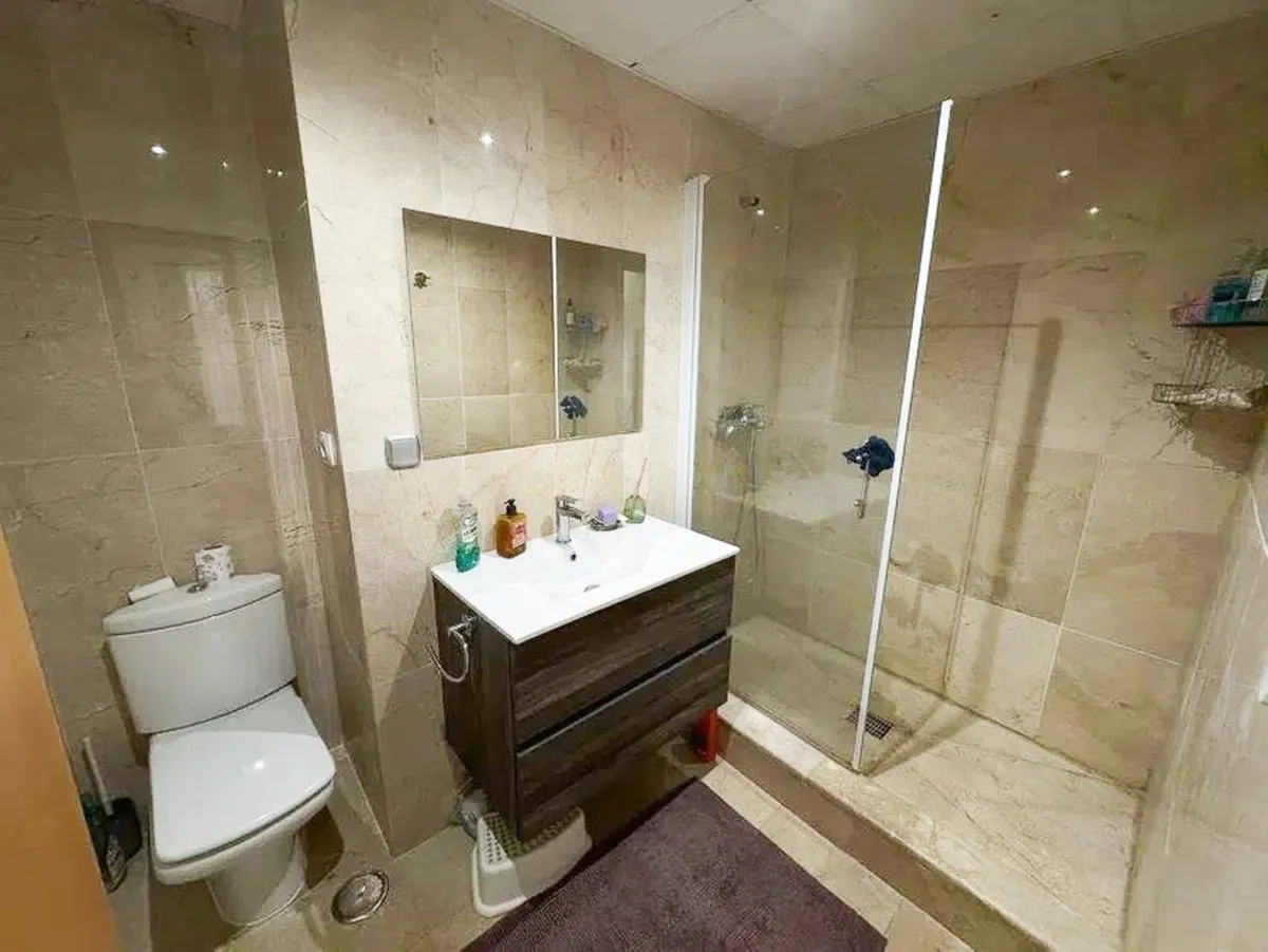 d6a67ec9-b33e-4ab9-9f9d-5435472b1f03