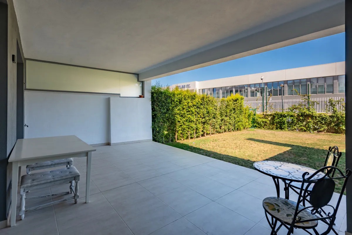 40e8a070-b0a8-4ed7-b9e3-a89f1057e165