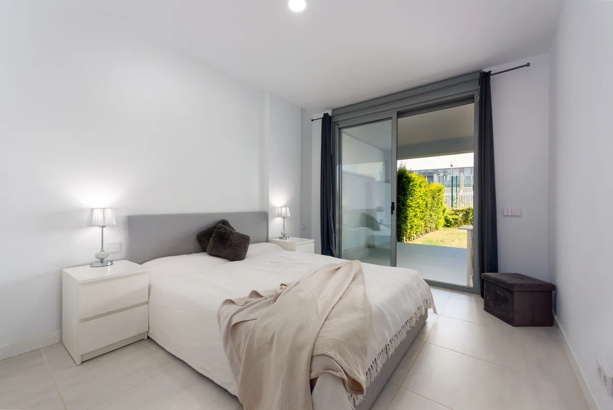 a19cc546-35bf-4e9c-8900-b854de6a8c8f