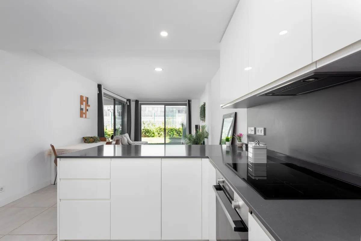 fb6d2237-1758-4017-8bd1-0546f1f849bb