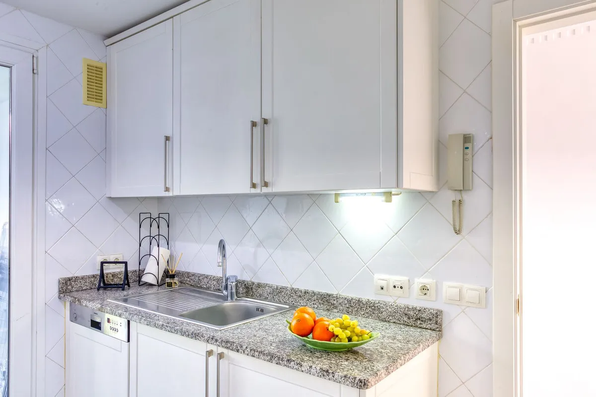 24d389d3-8c83-4ec2-ab51-e8194edff3e8