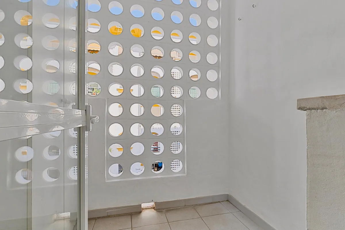 353f0f21-d949-45cd-92ff-2dce9c45881a