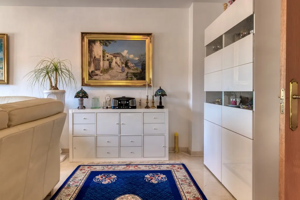 40b91109-ac18-415f-beab-1751cf661019