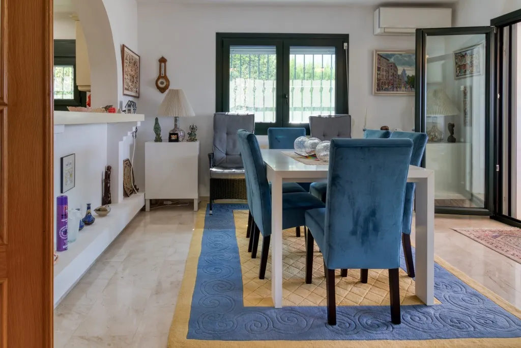 b1e6a772-462a-4584-8a53-fae8efd78791