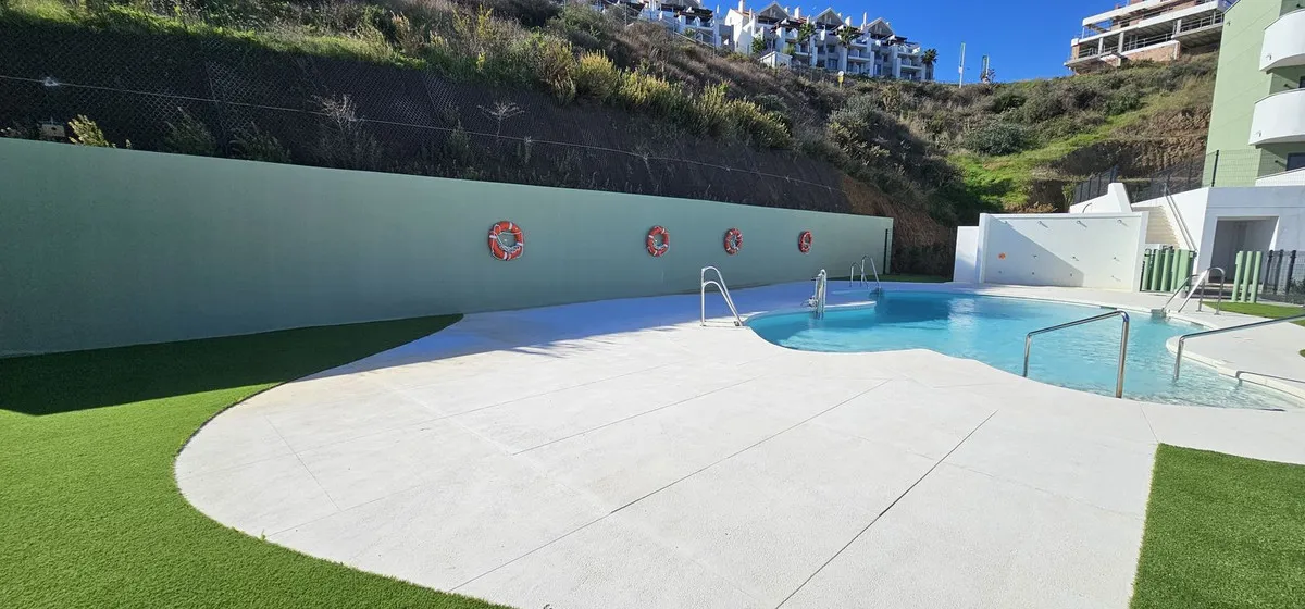 6bad85d3-4ab2-4646-bff1-7c83c32cf9f3