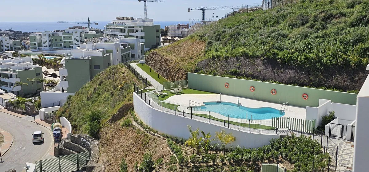 832d697d-b8c2-4c8d-a7ca-4eb20e9edcd8