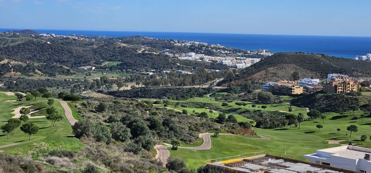 9ee9741e-b4bd-446a-918a-6c81d34f820b